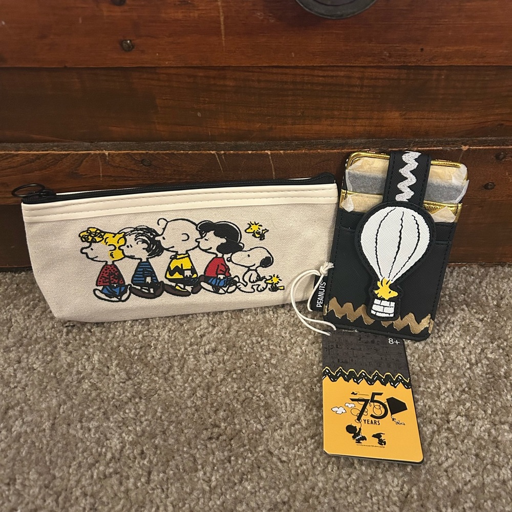 Peanuts Accessory Set- Card Holder and Pencil Case- NWT